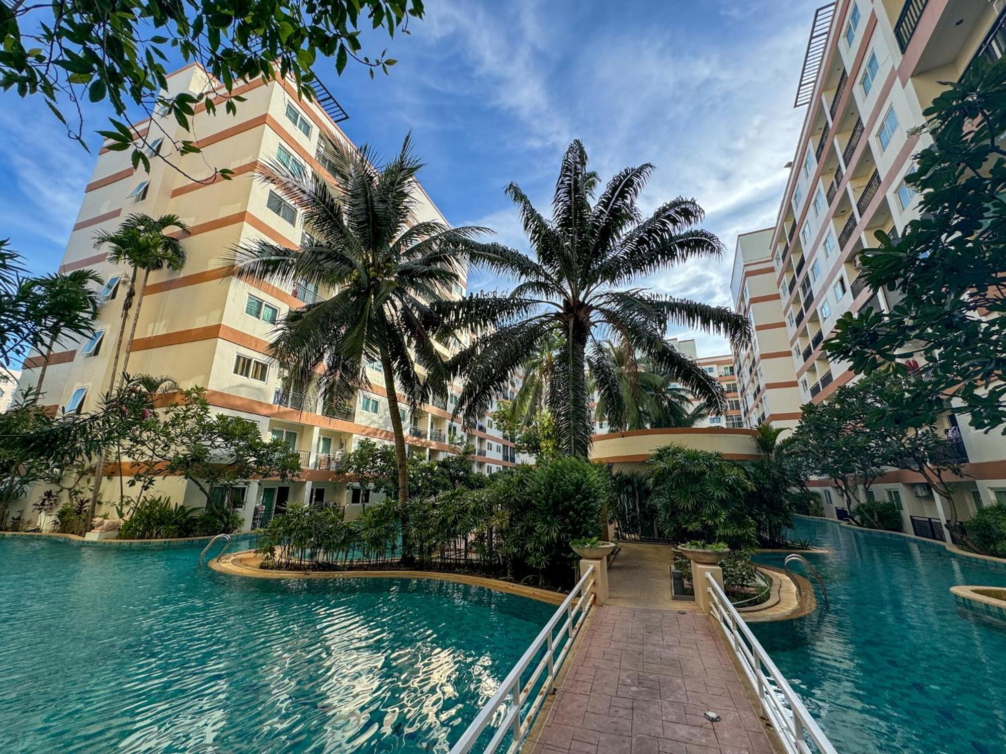 卧室直达泳池 全网最低价 到中天海滩5分钟 Jomtien Exterior foto